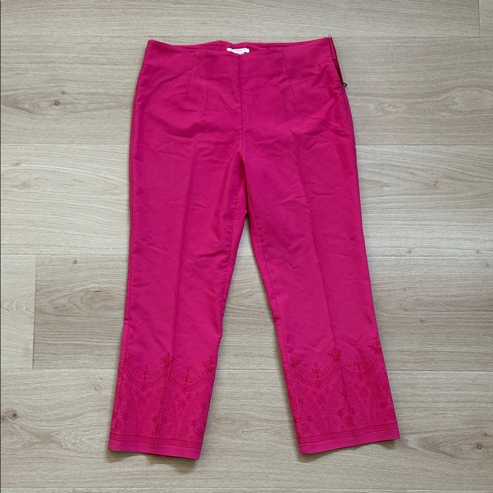 Vintage Wallflower Hot Pink Embroidered Cropped Pants (Broken zipper)